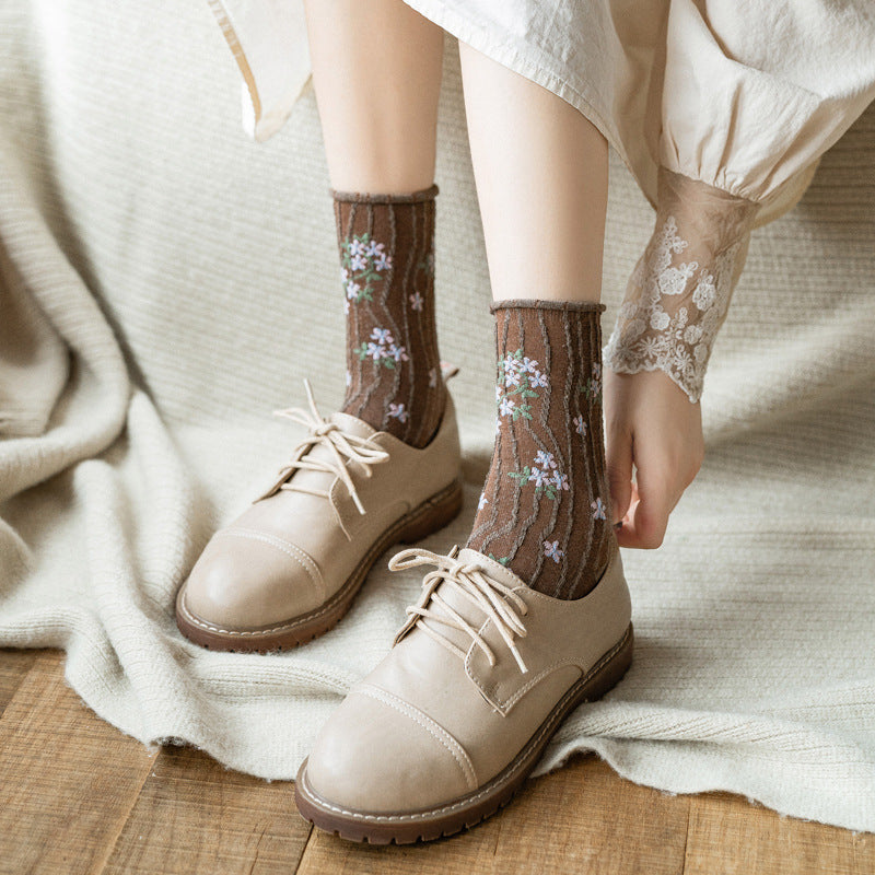 Japanese Retro Literature And Art Small Flower Socks